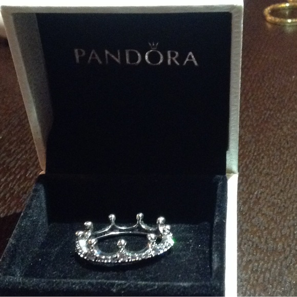 Pandora Enchanted Crown Ring π - Picture 4 of 5